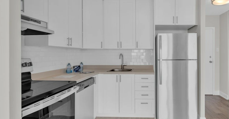 99-210-99 Sidney Street, Belleville, ON, K8P 4Y1 - 12