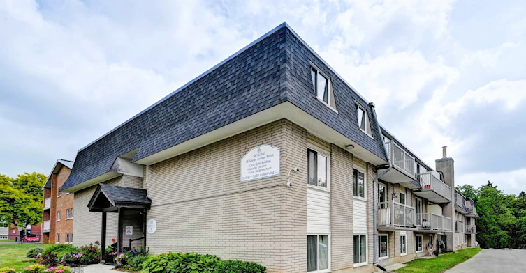 5-15 Snyder Avenue N, Woolwich, ON, N3B 3A7 - 2