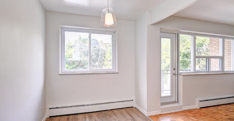 392 Dolph Street S, Cambridge, ON, N3H 2C2 - 8