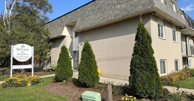 235 Bishop Street S, Cambridge, ON, N3H 2L3