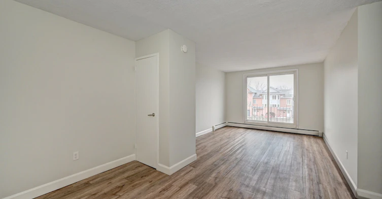 235 Bishop Street S, Cambridge, ON, N3H 2L3 - 6