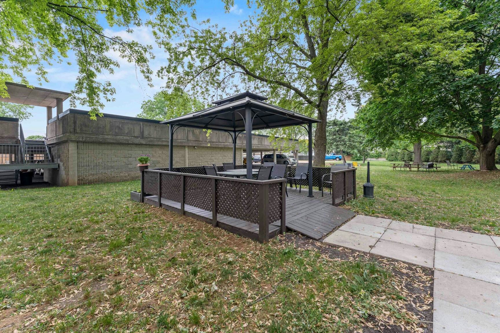 47 Memorial Drive, Brantford, ON, N3R 6N5 - 24