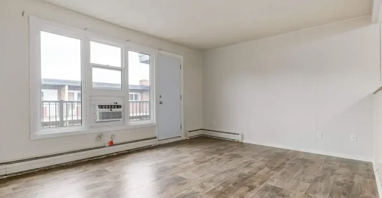 25-30 Spence Street, Regina, SK, S4S 4H4