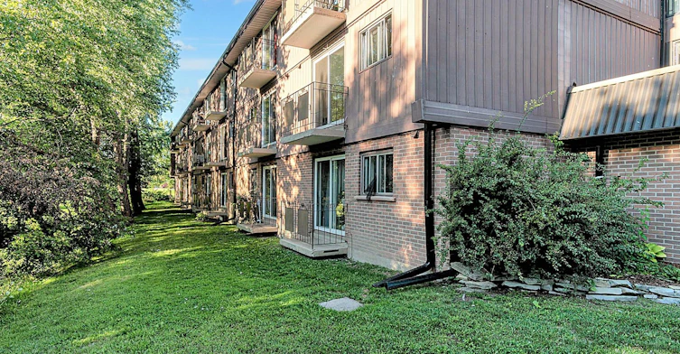 810-203-820 Castell Road, Kingston, ON, K7M 5X1