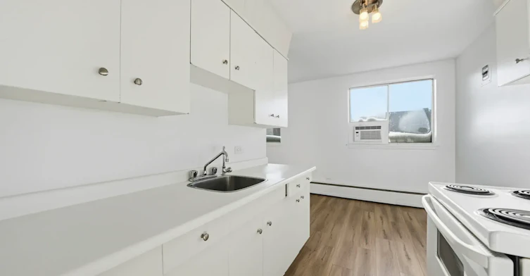27-2220 Robinson Street, Regina, SK, S4T 2P9 - 14