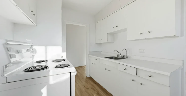 27-2220 Robinson Street, Regina, SK, S4T 2P9 - 9