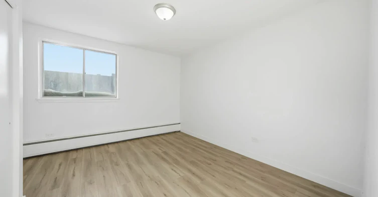 4-2240 Robinson Street, Regina, SK, S4T 2P9 - 11