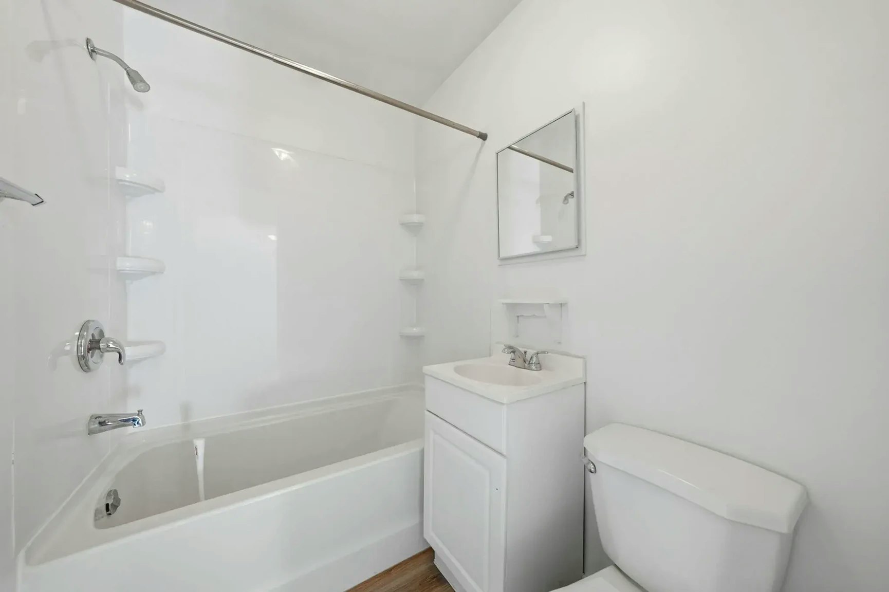 8-2240 Robinson Street, Regina, SK, S4T 2P9 - 13