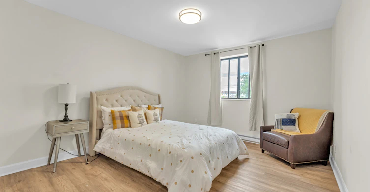 67 Village Drive, Kingston, ON, K7K 6K7 - 12