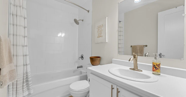 67 Village Drive, Kingston, ON, K7K 6K7 - 11