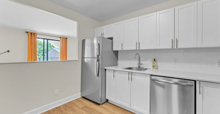 67 Village Drive, Kingston, ON, K7K 6K7 - 7