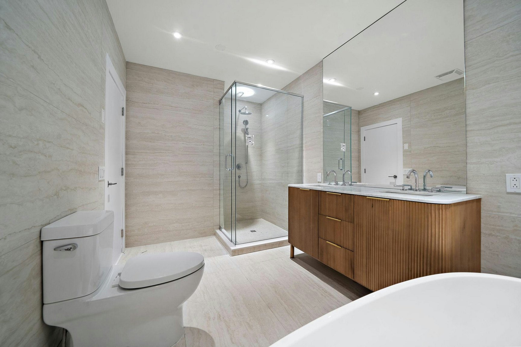 104-2015 De La Montagne, Montréal, QC, H3G 1Z9 - 24
