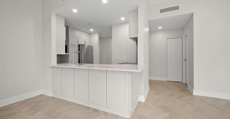 501-2015 De La Montagne, Montréal, QC, H3G 1Z9 - 50