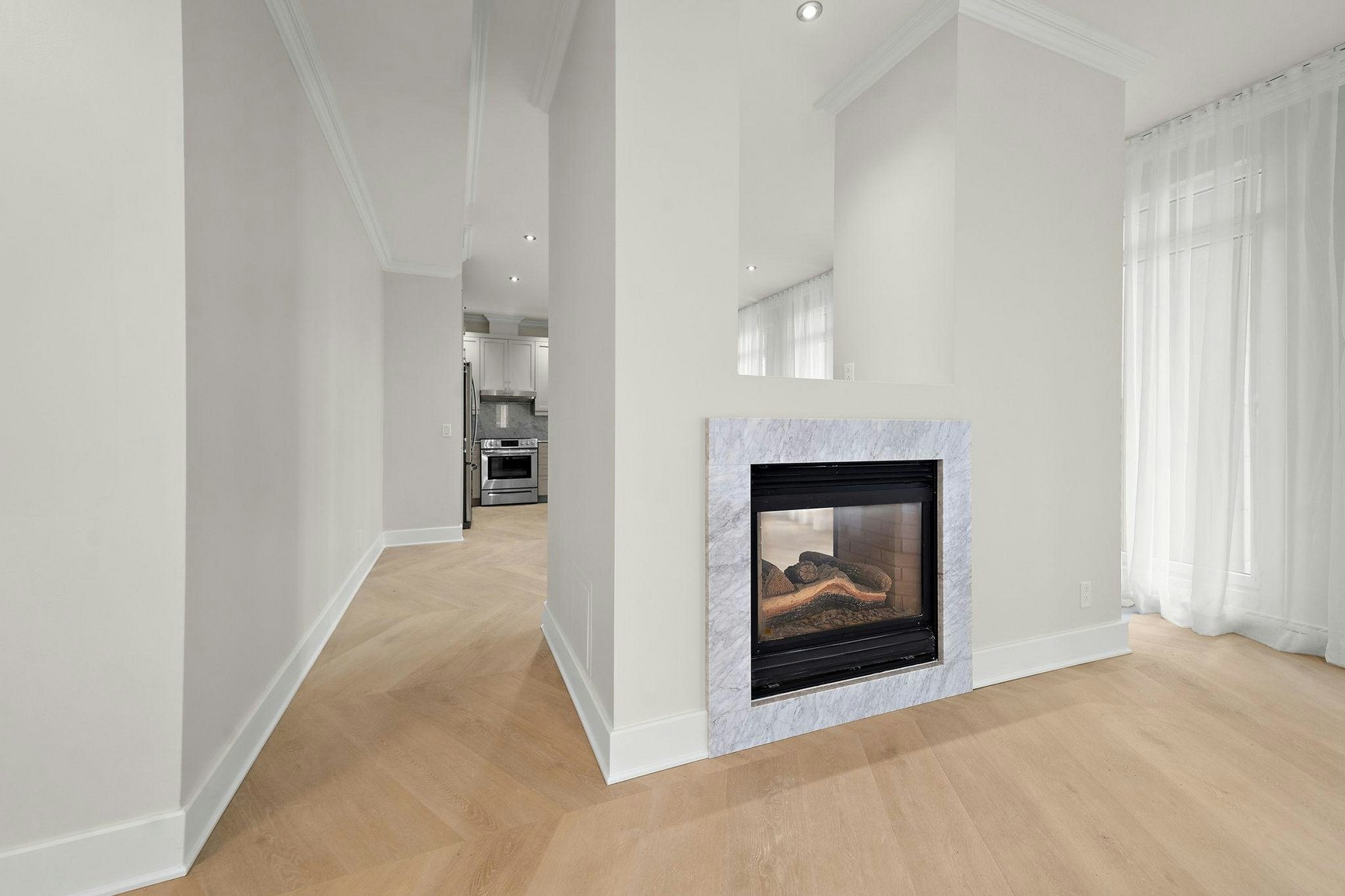 503-2015 De La Montagne, Montréal, QC, H3G 1Z9 - 37