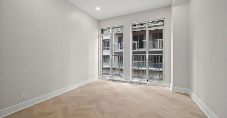 304-2015 De La Montagne, Montréal, QC, H3G 1Z9 - 44