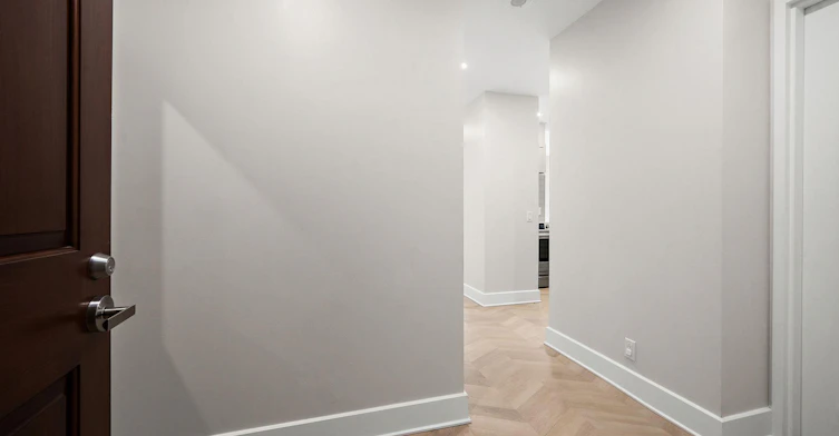 304-2015 De La Montagne, Montréal, QC, H3G 1Z9 - 54