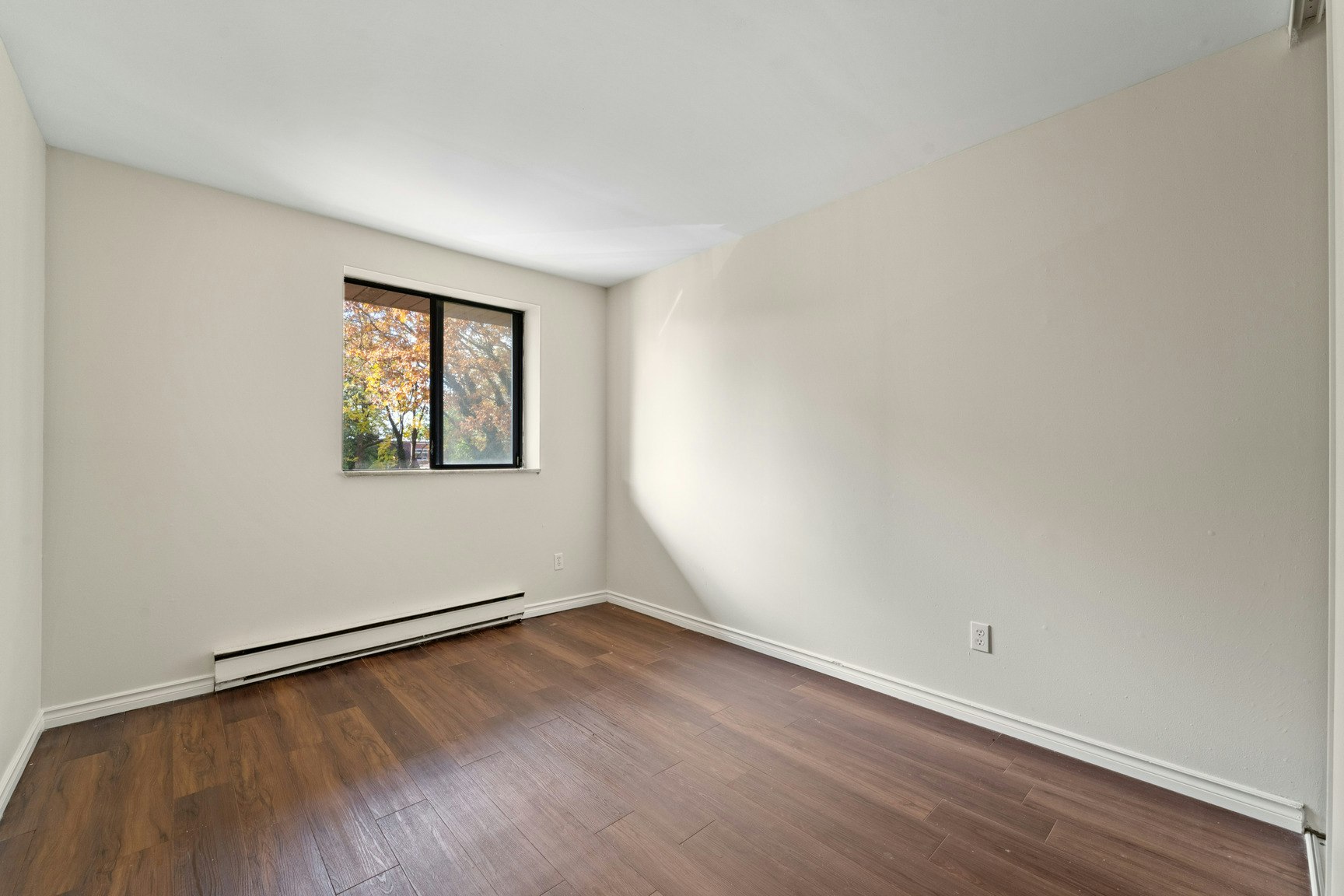 208-3262 Sandwich Street, Windsor, ON, N9C 1A8 - 19