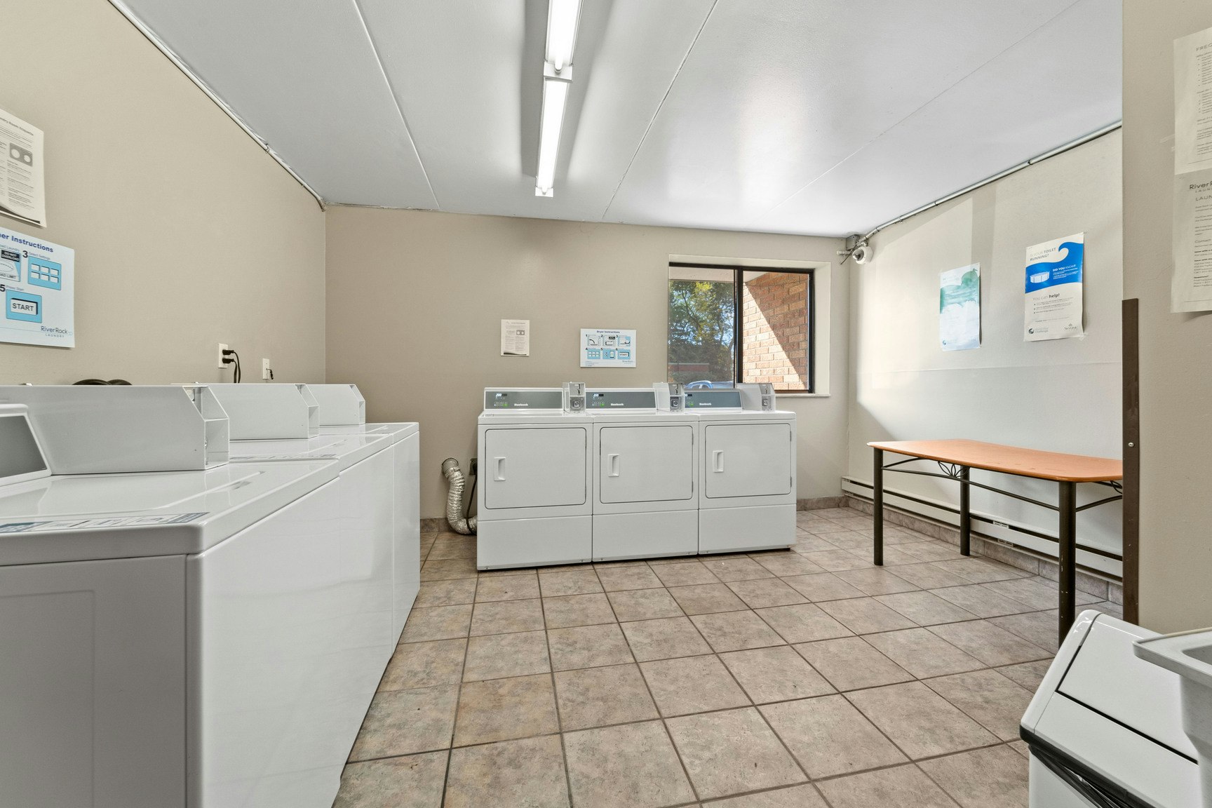 208-3262 Sandwich Street, Windsor, ON, N9C 1A8 - 23