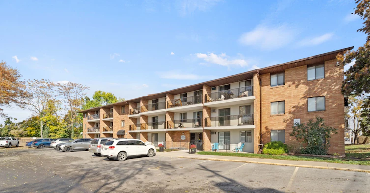 208-3262 Sandwich Street, Windsor, ON, N9C 1A8