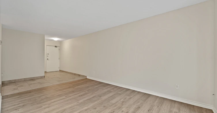 208-3262 Sandwich Street, Windsor, ON, N9C 1A8 - 10