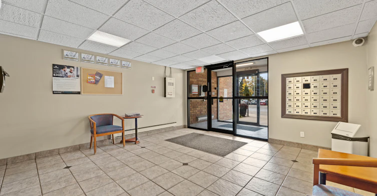 208-3262 Sandwich Street, Windsor, ON, N9C 1A8 - 5