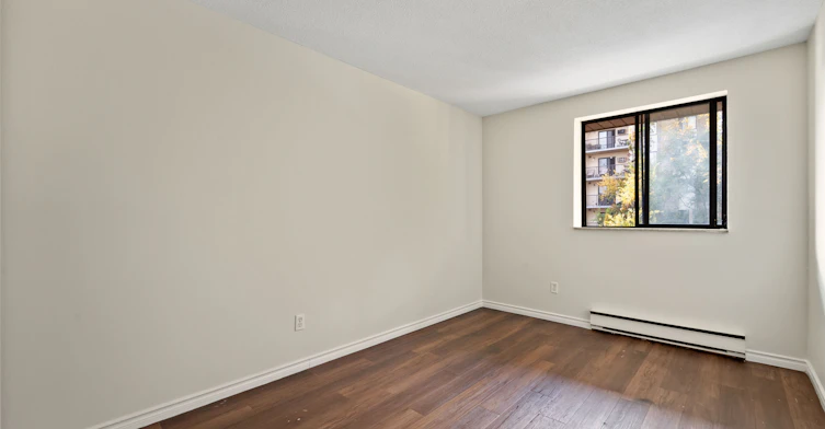 303-3262 Sandwich Street, Windsor, ON, N9C 1A8 - 18