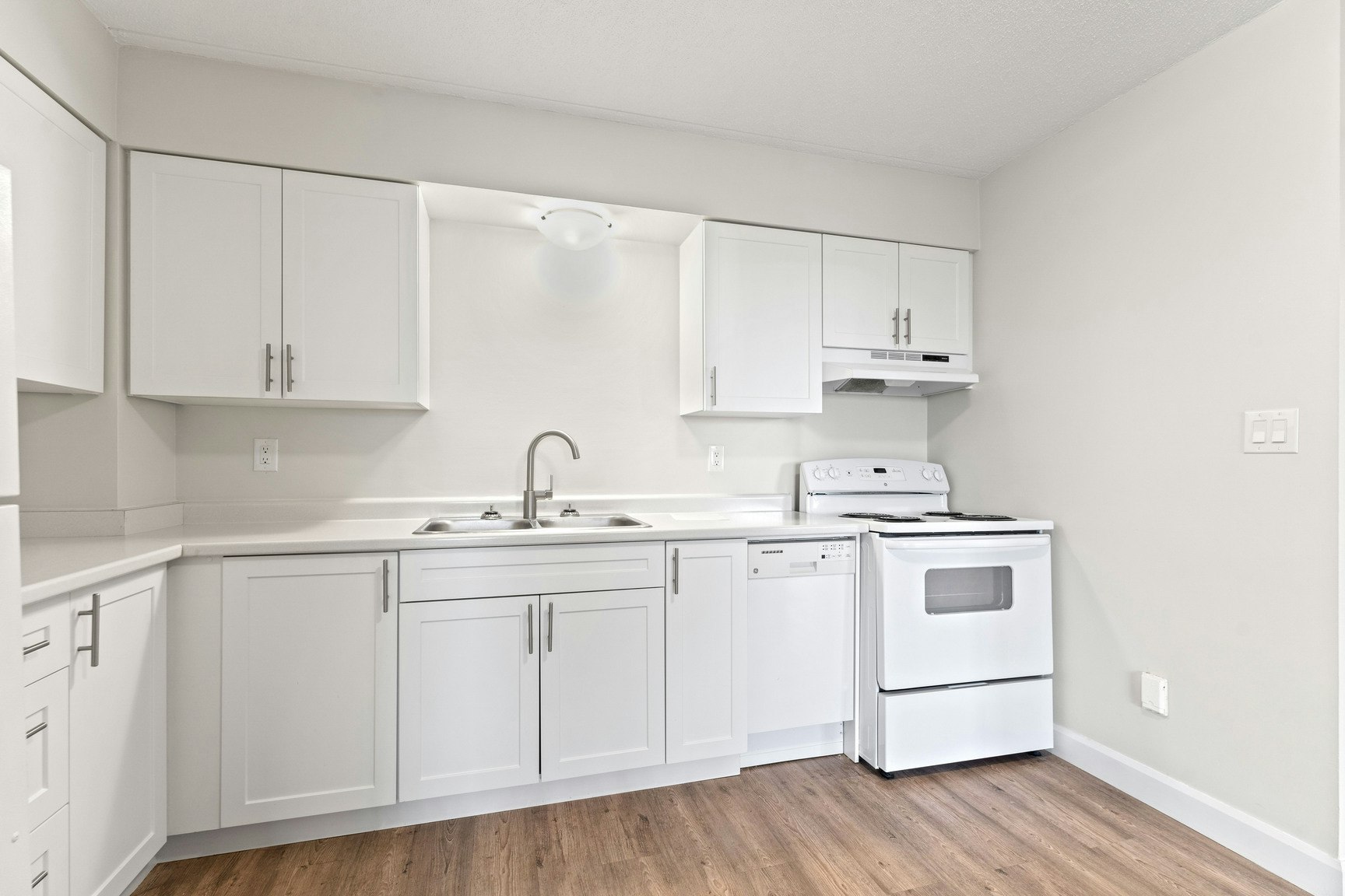 421-11873 Tecumseh Road E, Tecumseh, ON, N8N 3K1 - 6