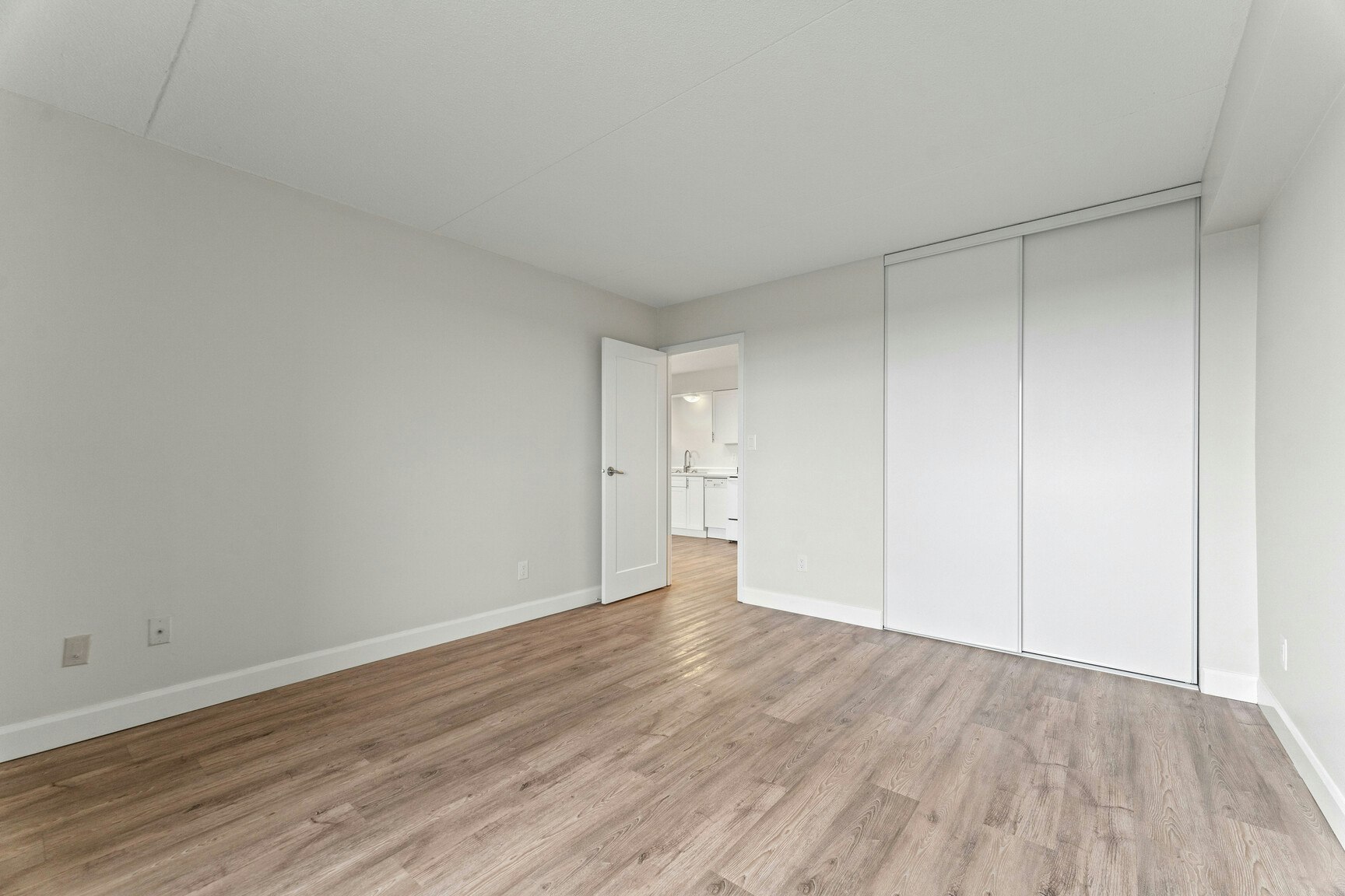 421-11873 Tecumseh Road E, Tecumseh, ON, N8N 3K1 - 9