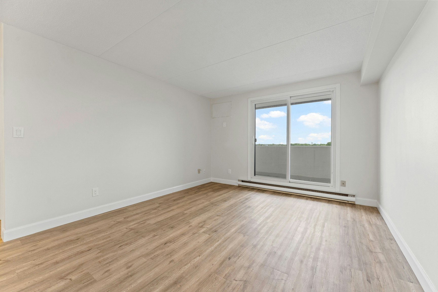 421-11873 Tecumseh Road E, Tecumseh, ON, N8N 3K1 - 13