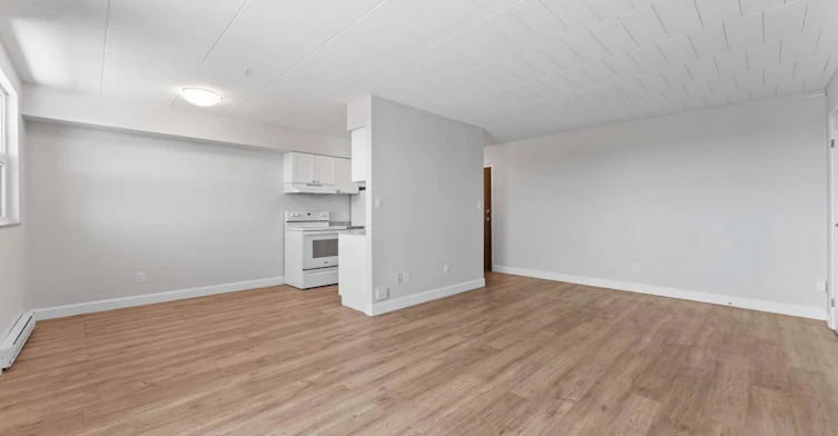 409-11886 Tecumseh Road E, Tecumseh, ON, N8N 3C2 - 9