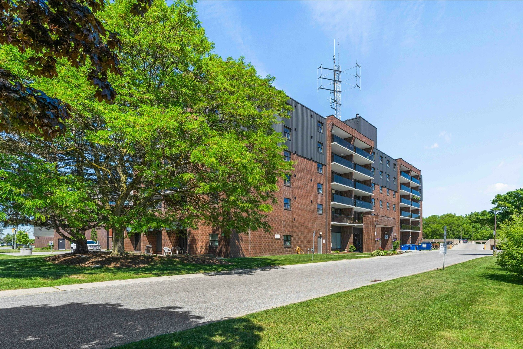 409-11886 Tecumseh Road E, Tecumseh, ON, N8N 3C2 - 4