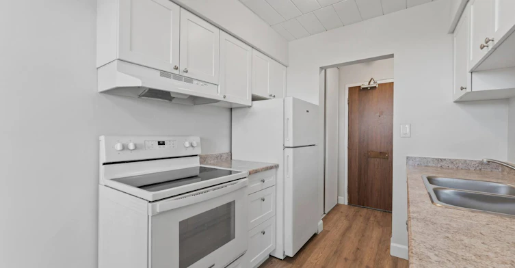 409-11886 Tecumseh Road E, Tecumseh, ON, N8N 3C2 - 13