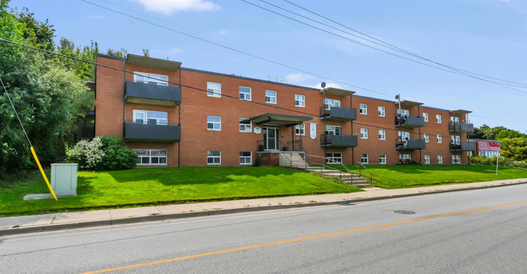 209-955 10th Street E, Owen Sound, ON, N4K 6B4 - 2