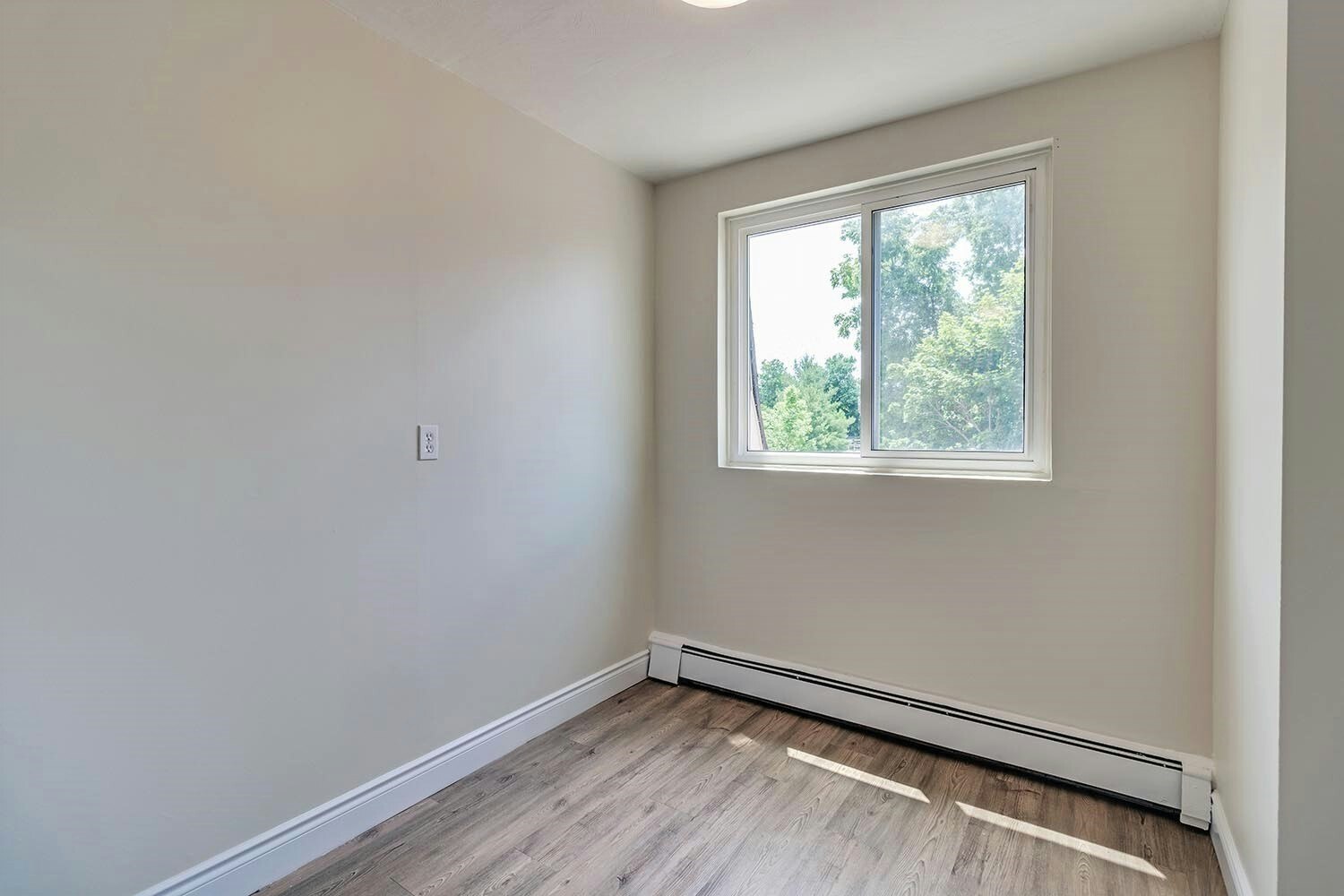 450 28th Street W, Owen Sound, ON, N4K 6B4 - 9