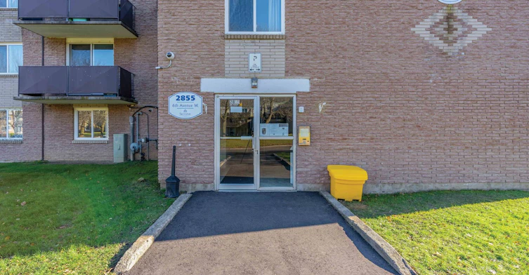 203-2855 6th Avenue W, Owen Sound, ON, N4K 6B4 - 3