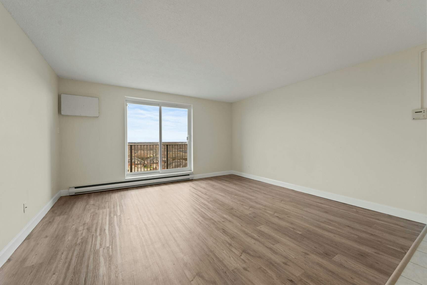 234-604-238 Erie Street South, Leamington, ON, N8H 4K4 - 7