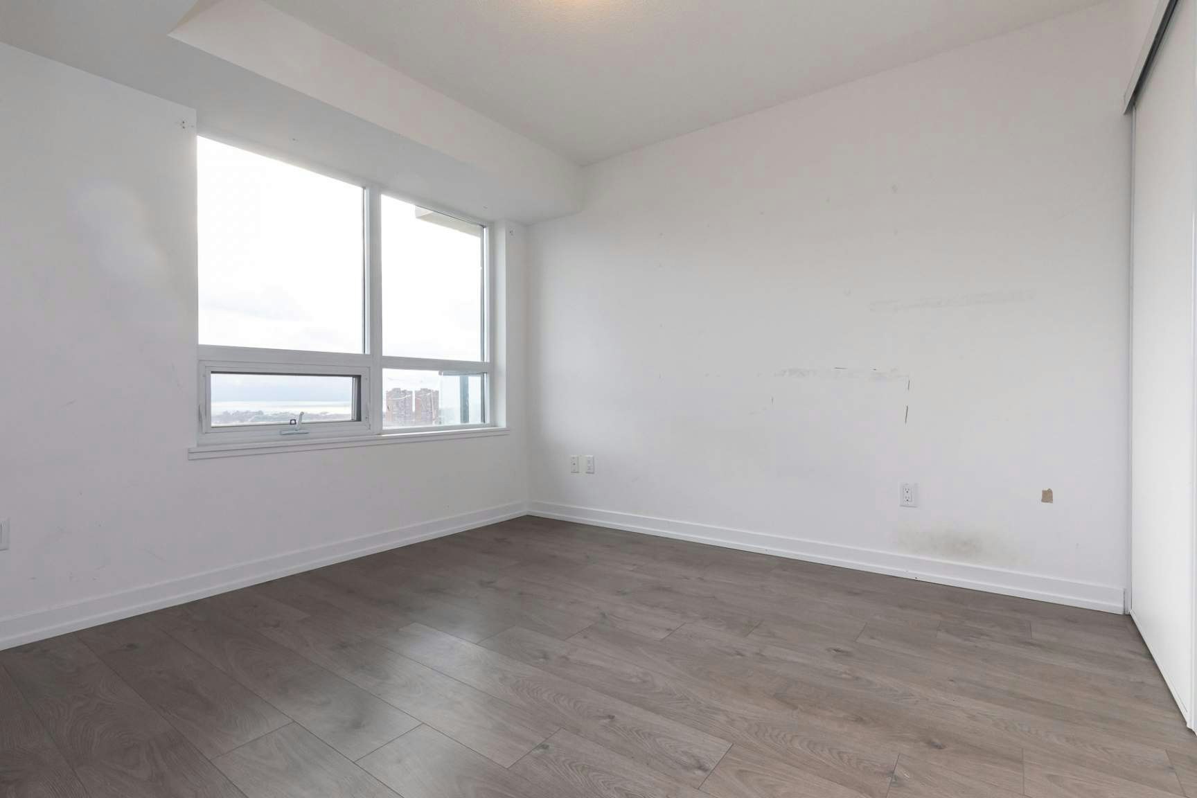 2304-1410 Dupont Street, Toronto, ON, M6H 0B6 - 10