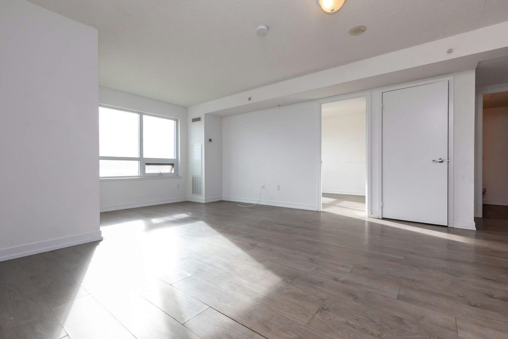2304-1410 Dupont Street, Toronto, ON, M6H 0B6 - 4
