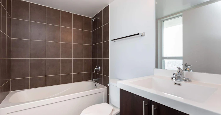 2304-1410 Dupont Street, Toronto, ON, M6H 0B6 - 9