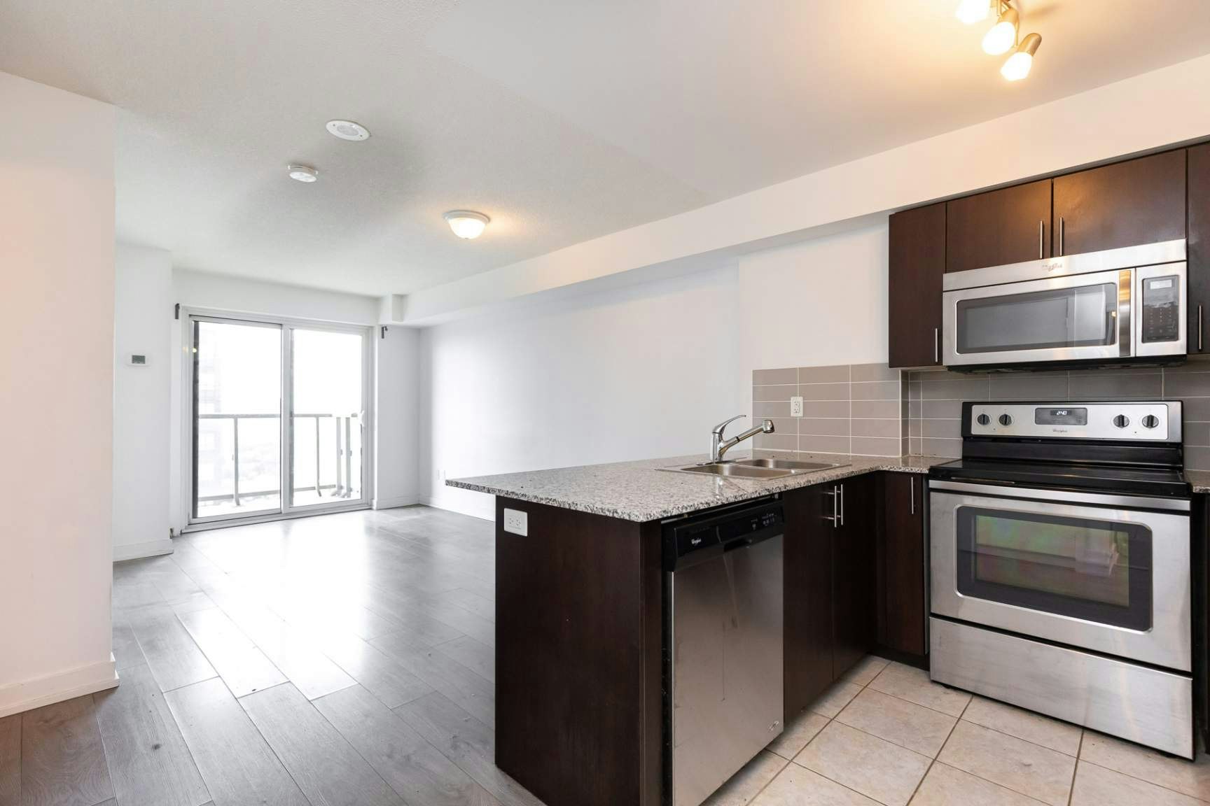 1808-1410 Dupont Street, Toronto, ON, M6H 0B6 - 3