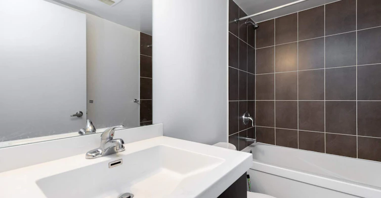 1808-1410 Dupont Street, Toronto, ON, M6H 0B6 - 6