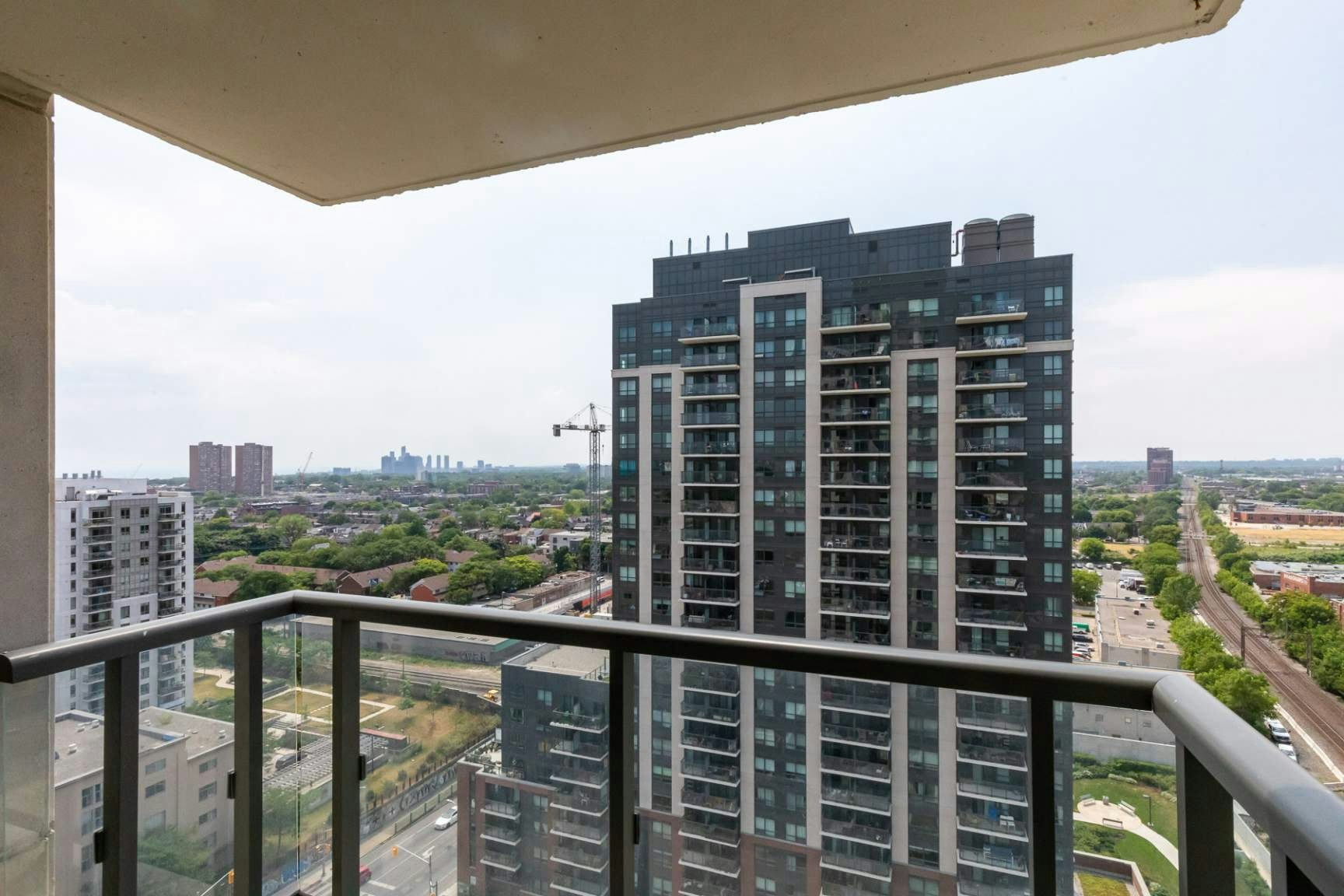 1808-1410 Dupont Street, Toronto, ON, M6H 0B6 - 8