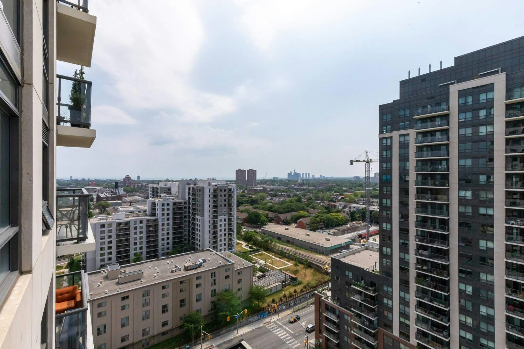 1808-1410 Dupont Street, Toronto, ON, M6H 0B6 - 10