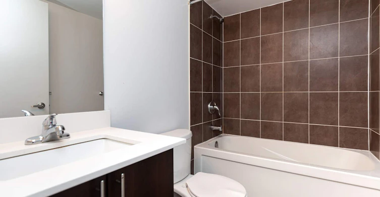 2202-1420 Dupont Street, Toronto, ON, M6H 0C2 - 9