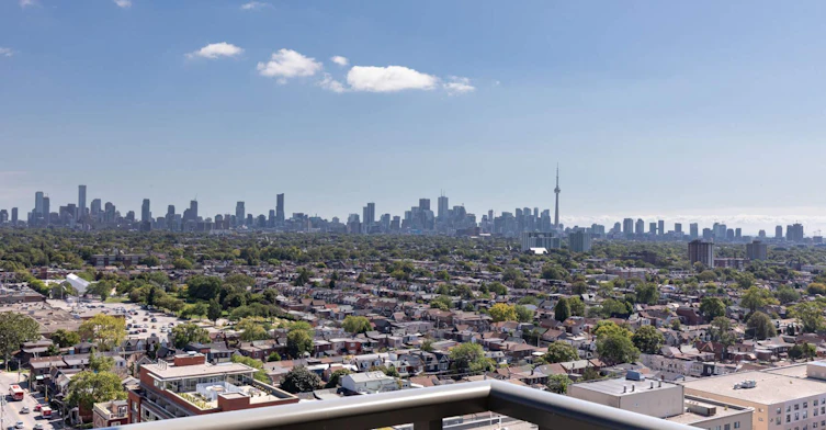 2202-1420 Dupont Street, Toronto, ON, M6H 0C2 - 11