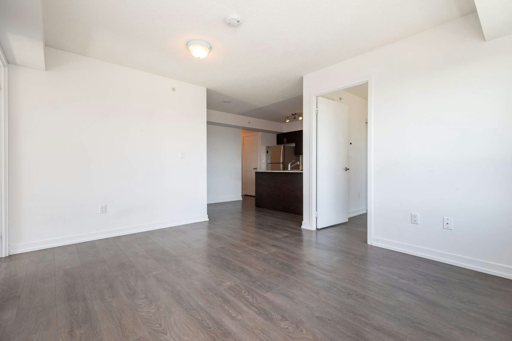 2202-1420 Dupont Street, Toronto, ON, M6H 0C2 - 5