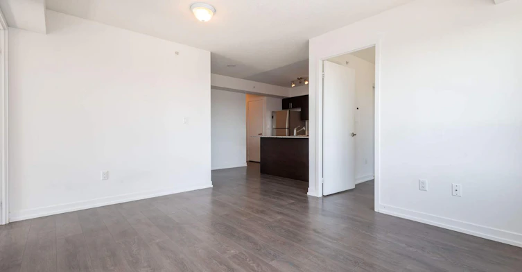 2202-1420 Dupont Street, Toronto, ON, M6H 0C2 - 5