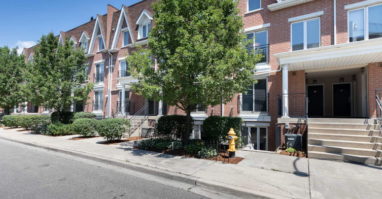 609- 16 Laidlaw Street, Toronto, ON-16 Laidlaw Street, Toronto, ON, M6K 1X2