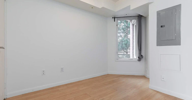 1704 80 Joe Shuster Way, Toronto, ON M6K 1Y5-16 Laidlaw Street, Toronto, ON, M6K 1X2 - 2