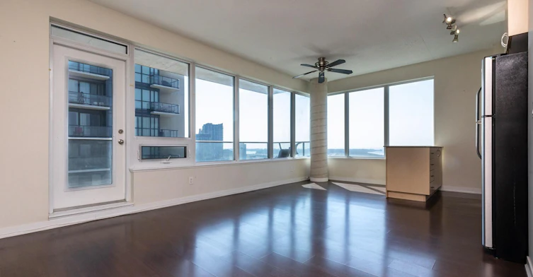 1708-55 Liberty Street East, Toronto, ON, M6K 3P9 - 9